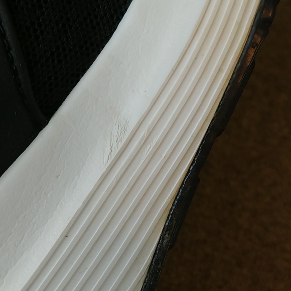 ADIDDAS/O, SIZE US 9, BLACK COLOR, GOOD CONDITION with some marks (see pictures) - Picture 6 of 14